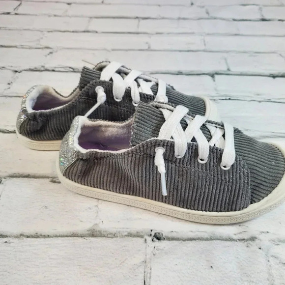 Grey Corduroy Little Girl Shoes - Picture 3 of 10